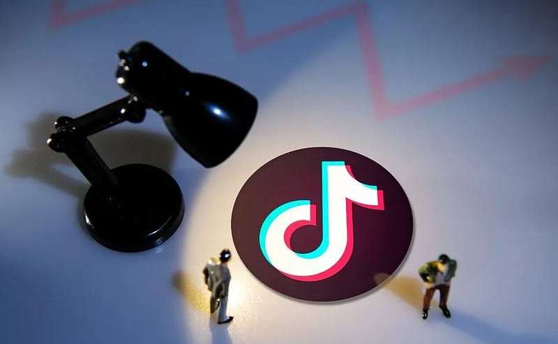 抖音如何拍摄冰墩墩特效视频