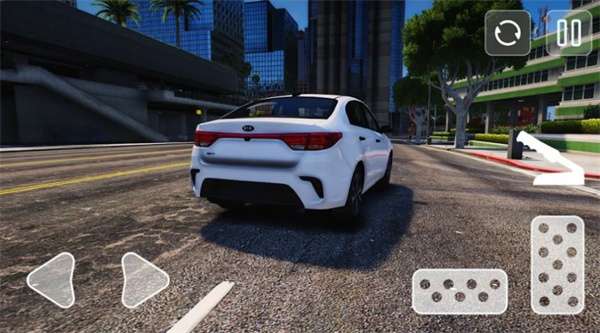 白色起亚竞速赛2