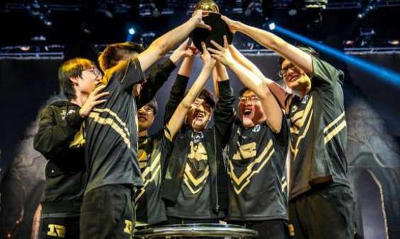 RNG老板是谁 RNG老板白星介绍